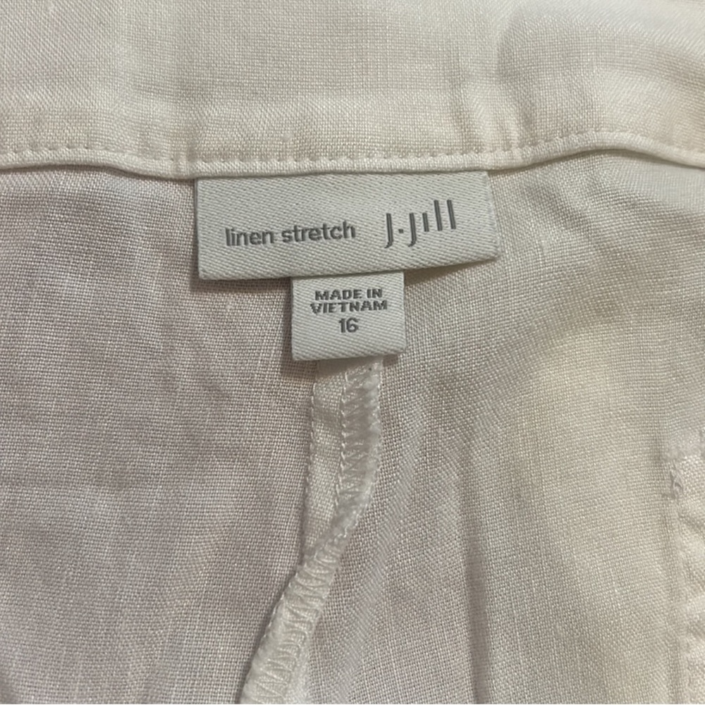 J. Jill White Linen Sailor Button Wide Leg Stretch Cropped
Pants size 16 - Picture 5 of 5